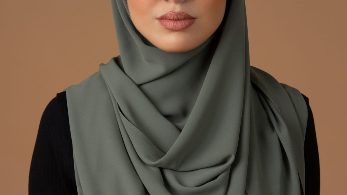 Hijab innovant, bonnet intégré, tout en un