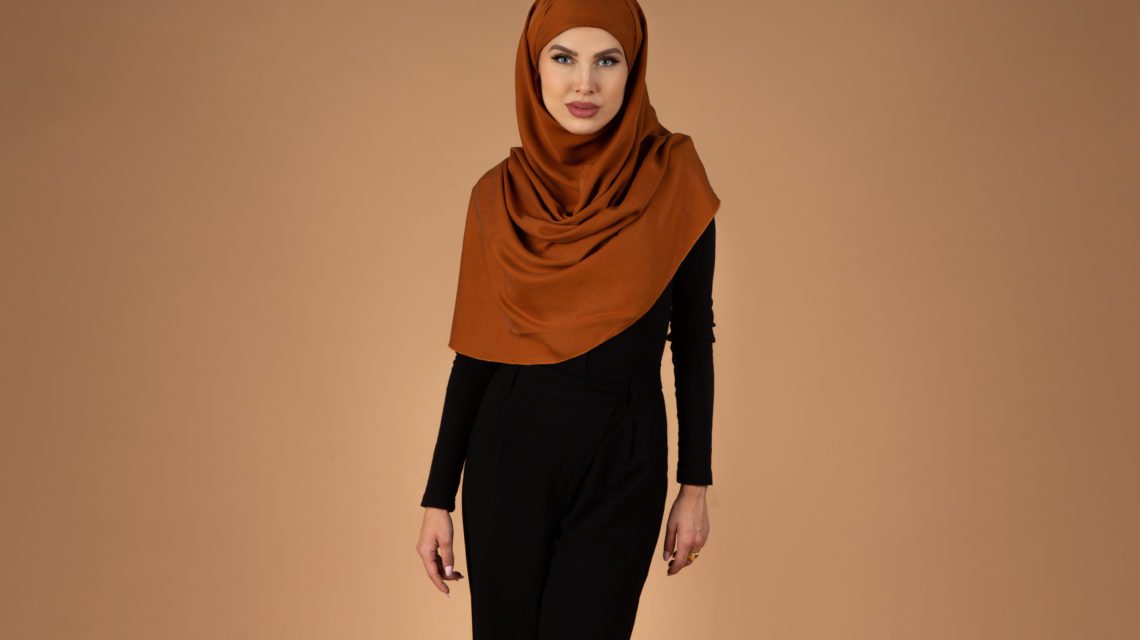 Hijab innovant, bonnet intégré, tout en un