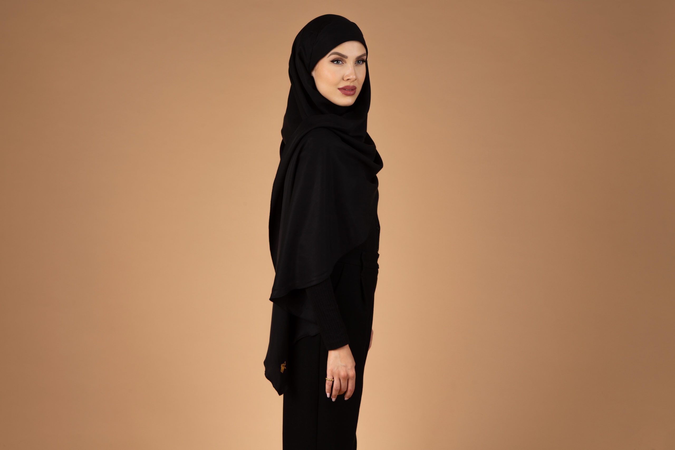 Hijab innovant, bonnet intégré, tout en un