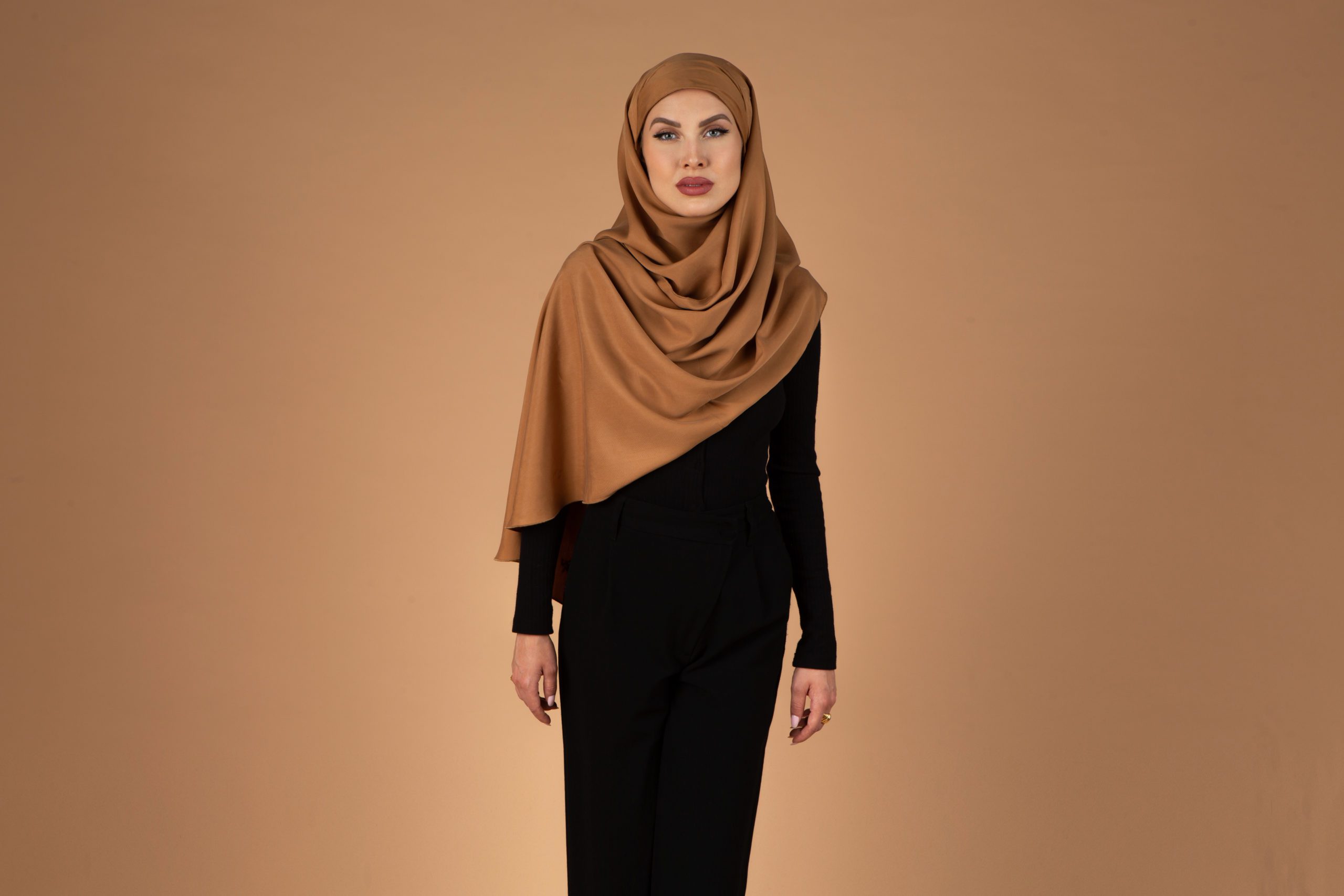 Hijab innovant, bonnet intégré, tout en un